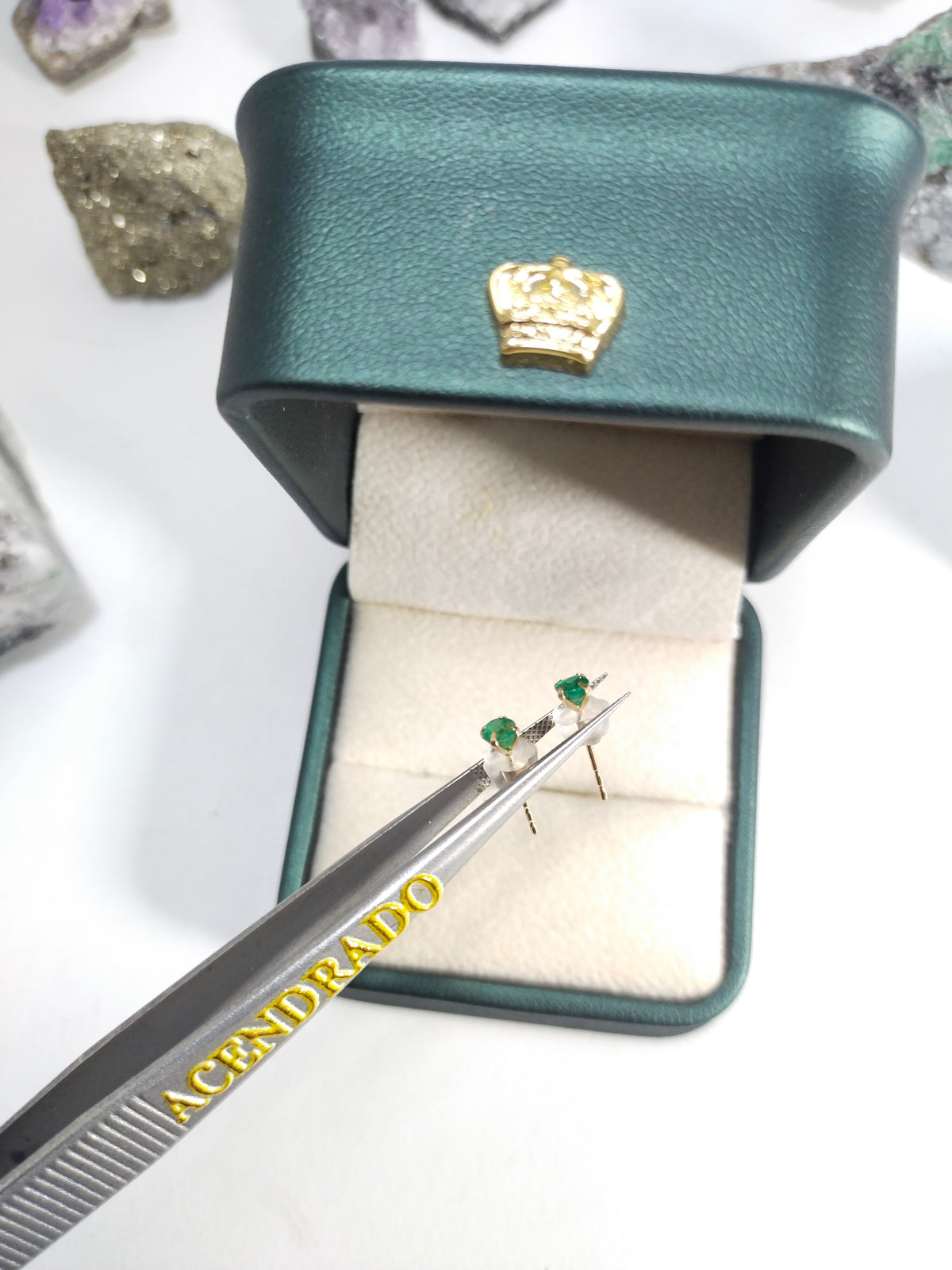 Aretes oro amarillo puro 100% de 14K esmeraldas naturales certificadas cali Topitos
