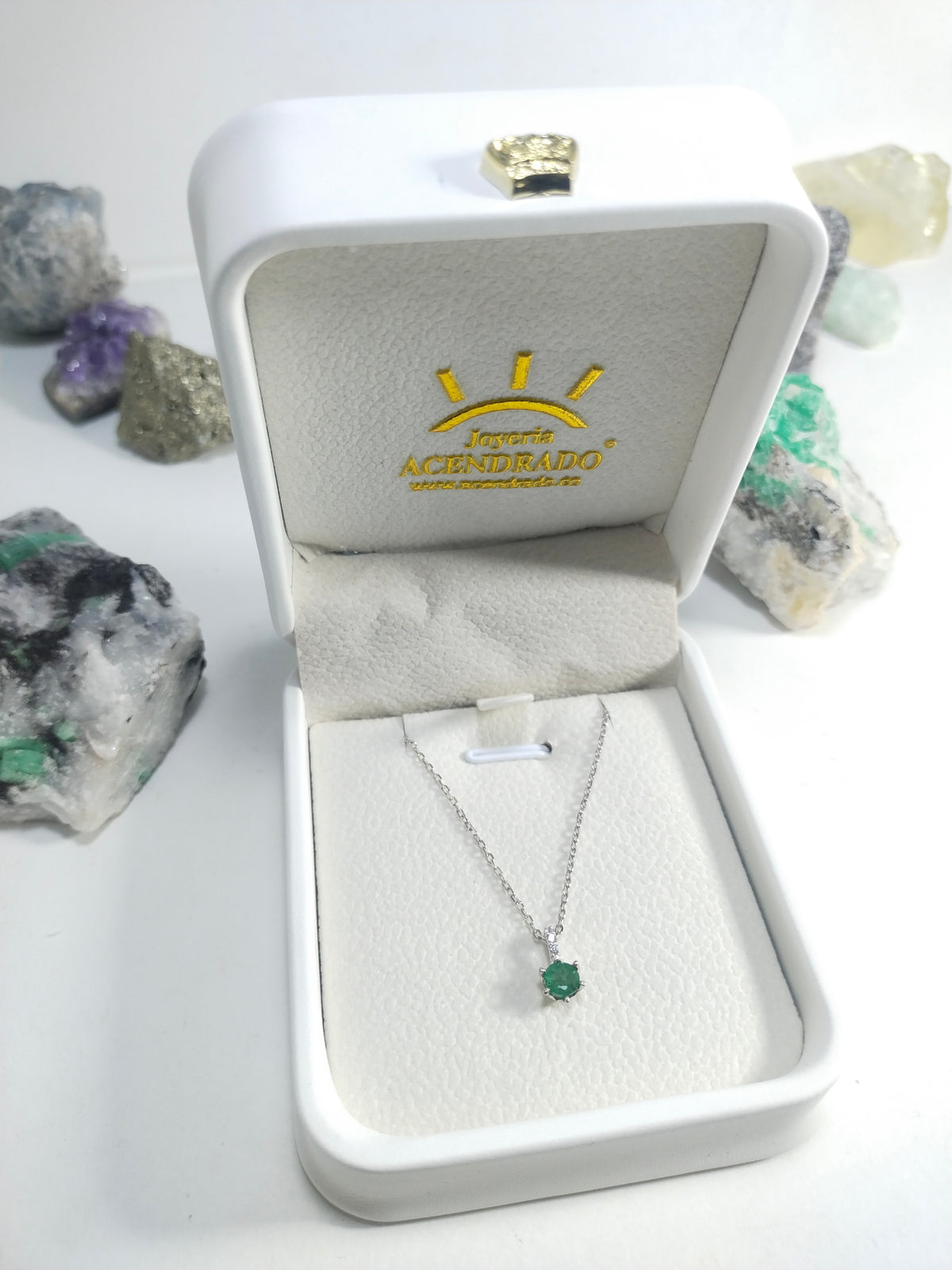 Cadena esmeralda natural certificada 4.5mm Oro blanco con plata collar joyeria acendrado